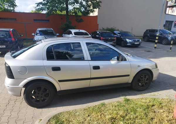 Opel Astra cena 4100 przebieg: 174900, rok produkcji 2004 z Wągrowiec małe 191